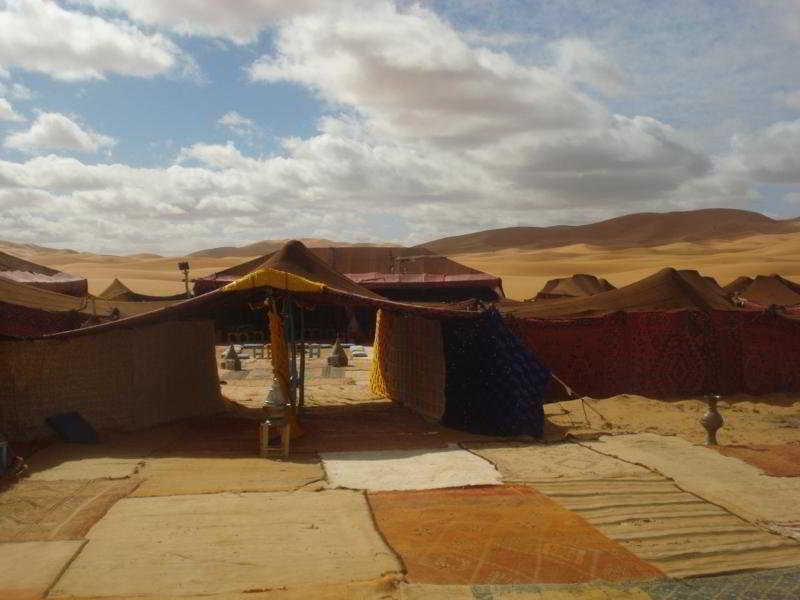 Hotel Bivouac Les Dunes De Tinfou à Zagora Extérieur photo